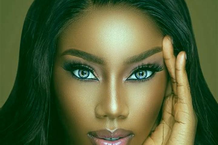 Kinsley, 38, a red blue-eyed ebony companion based in Goretta. Offering Deep French Kissing, Couples, Party Girl. Available for incall and outcall, day and e...