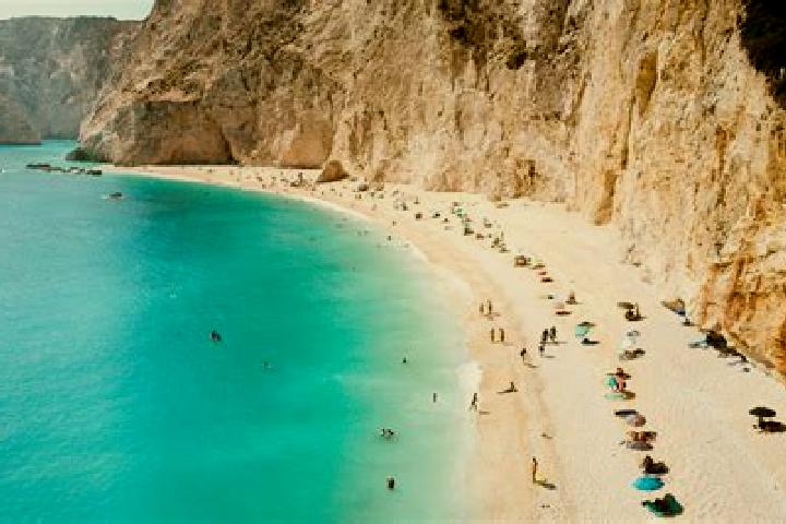 Kinsley, 38 — Escort in Lefkadia, Greece