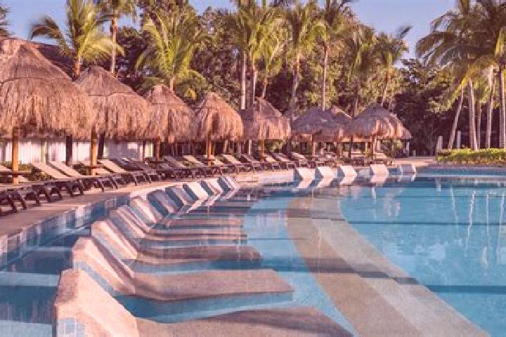 Kinsley, 38 — Escort in Lomas del Mar, Mexico