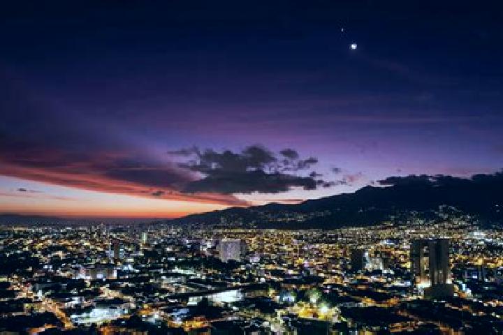 Kinsley, 38 — Escort in San Jose de Las Conchas, Honduras