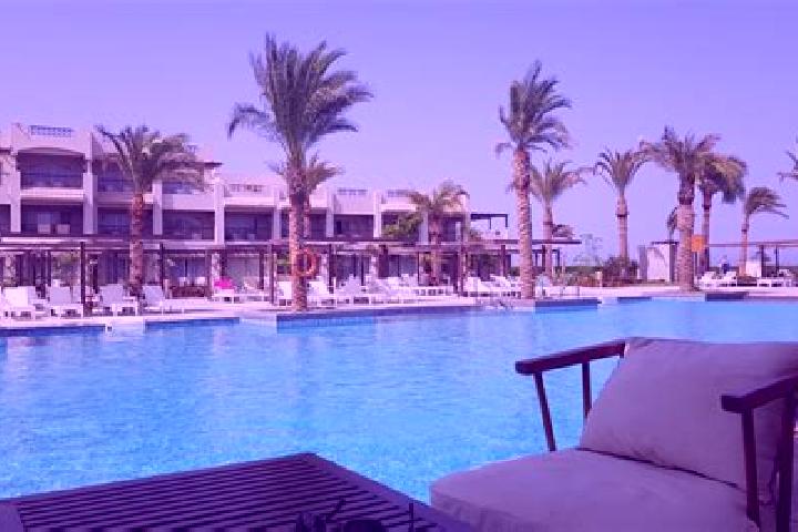 Kinsley, 39, a blonde green-eyed european companion based in Yakasseme. Offering Roleplay, Tantra, Deep French Kissing, A-Level, Duos. Available for incall a...
