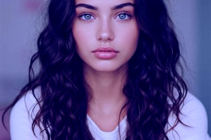 Kinsley, 39, a brunette amber-eyed mediterranean companion based in Salisbury North. Offering Striptease, Prostate Massage, A-Level, Tantra. Available for in...