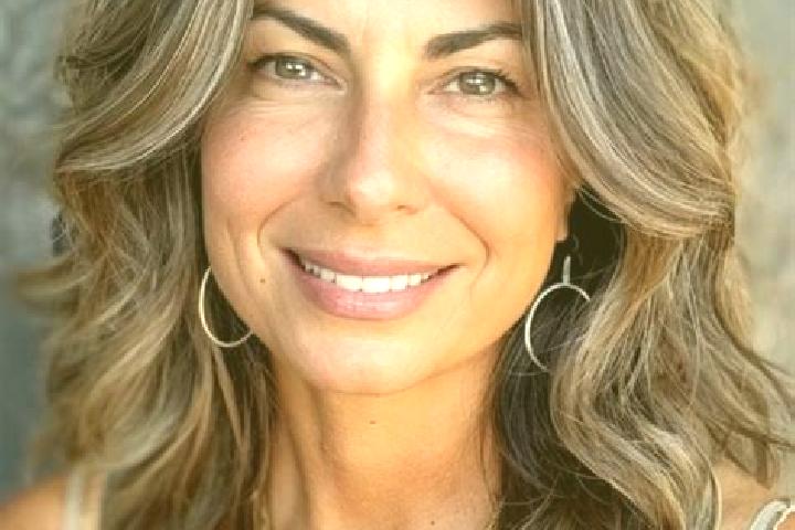 Kinsley, 39, a brunette grey-eyed middle eastern companion based in San Gillio. Offering OWO, Domination. Available for incall and outcall, day and evening d...