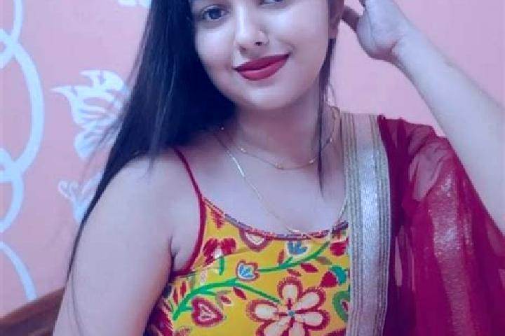 Kinsley, 39 — Escort in Bhiwani, India