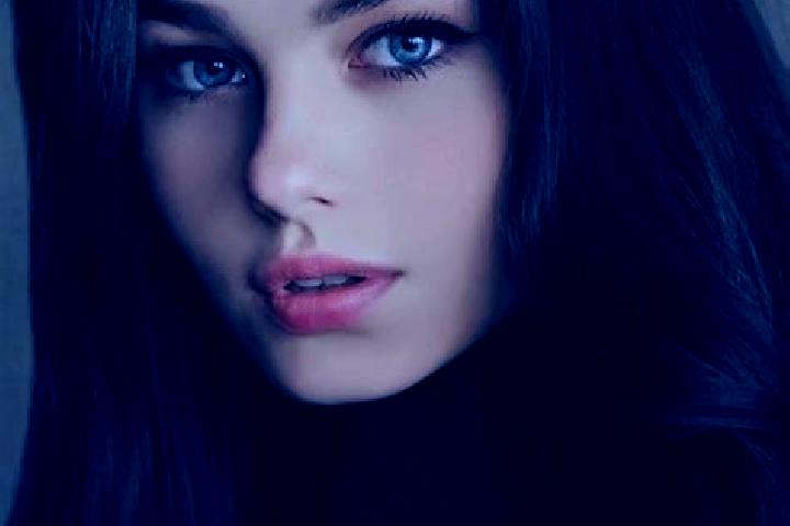 Layla, 20, a black blue-eyed slavic companion based in Anna. Offering Deep French Kissing, Couples, Duos. Available for incall and outcall, day and evening d...