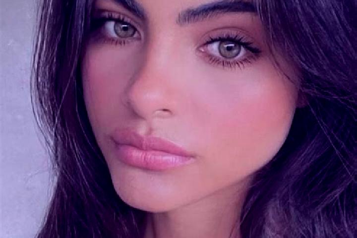 Layla, 20, a chestnut hazel-eyed latina companion based in Ipatinga. Offering Overnight, A-Level, Massage, Striptease. Available for incall and outcall, over...