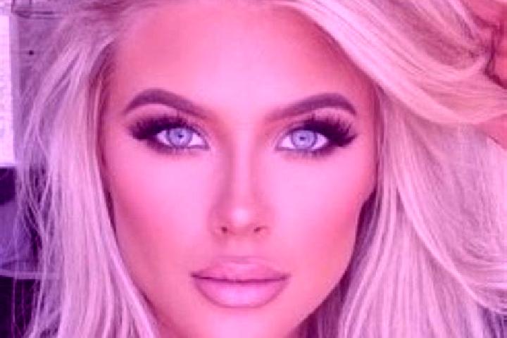 Layla, 20, a platinum blonde brown-eyed ebony companion based in Kaduseeng. Offering 69, Deep French Kissing, A-Level, Prostate Massage. Available for incall...