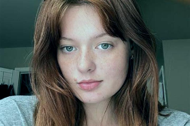 Layla, 20, a red brown-eyed asian companion based in Nandigama. Offering Couples, Overnight, Party Girl, Dinner Date. Available for incall and outcall, overn...