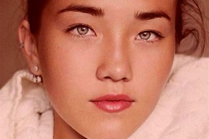 Layla, 20, a red grey-eyed caucasian companion based in Granite Falls. Offering Duos, Massage. Available for incall and outcall, overnight bookings available.
