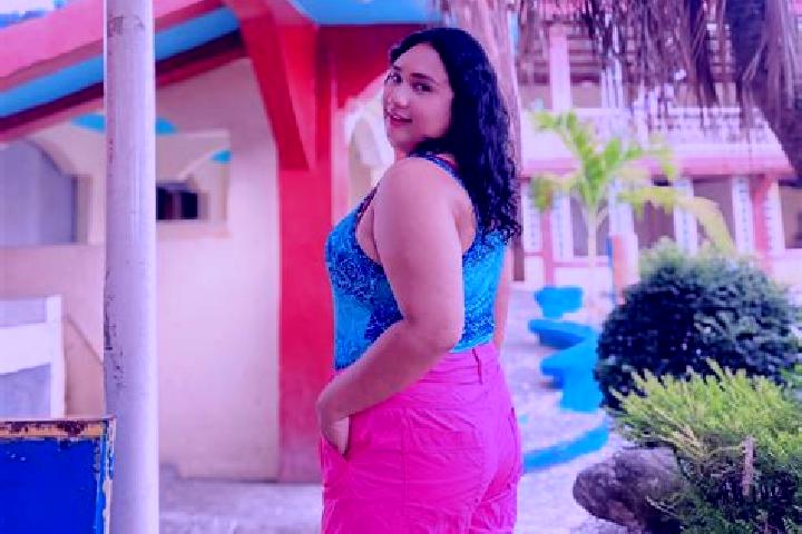 Layla, 20 — Escort in Inawayan, Philippines