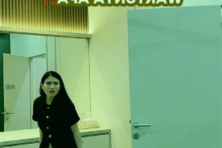 Layla, 20 — Escort in Sidokumpul, Indonesia