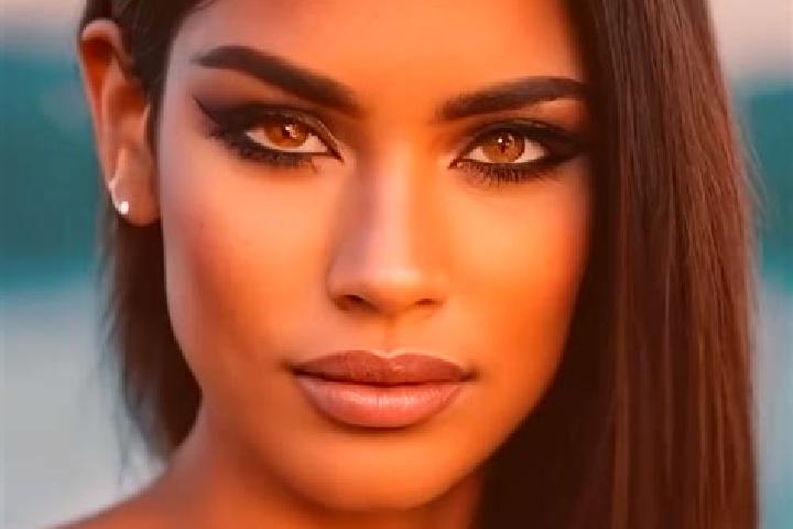 Layla, 21, a black grey-eyed latina companion based in Stumsdorf. Offering Striptease, Girlfriend Experience, Party Girl, A-Level. Available for incall and o...