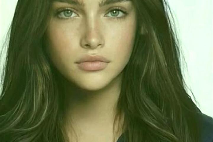 Layla, 21, a brunette blue-eyed middle eastern companion based in Saratamata. Offering Roleplay, Duos, Striptease. Available for incall and outcall, day and ...