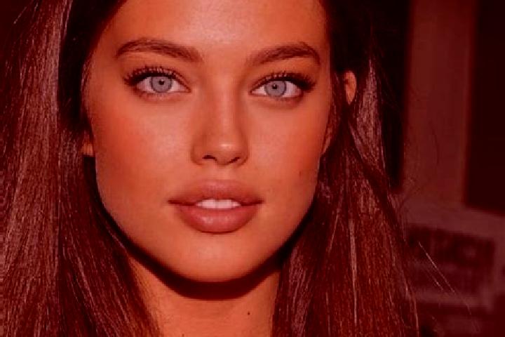 Layla, 21, a chestnut green-eyed european companion based in Valras-Plage. Offering Roleplay, Striptease, Deep French Kissing, Girlfriend Experience. Availab...