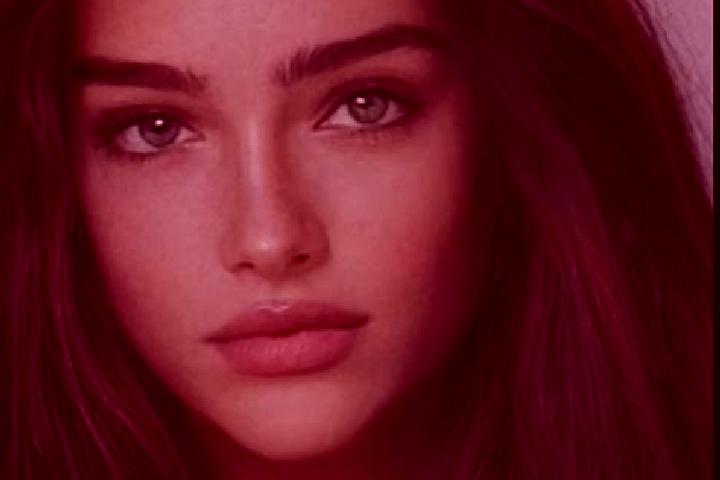 Layla, 21, a chestnut grey-eyed caucasian companion based in Luieriu. Offering Girlfriend Experience, 69, Deep French Kissing. Available for incall and outca...