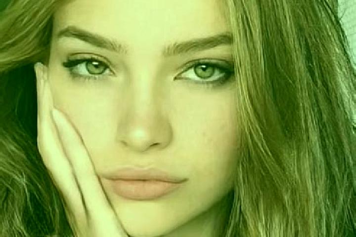 Layla, 21, a dark blonde hazel-eyed caribbean companion based in Krajan Srigonco. Offering Couples, Deep French Kissing, Erotic Massage. Available for incall...