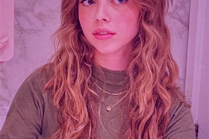 Layla, 21 — Escort in Avy, France
