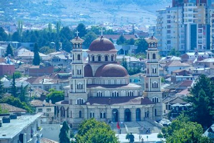Layla, 21 — Escort in Hocisht, Albania
