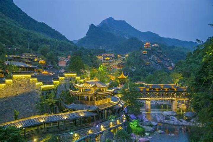 Layla, 21 — Escort in Jiangxi, China