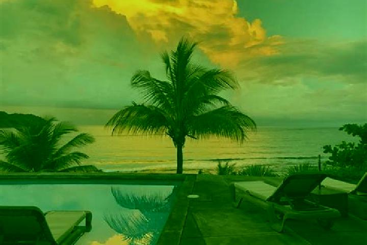Layla, 21 — Escort in Marigot, Dominica