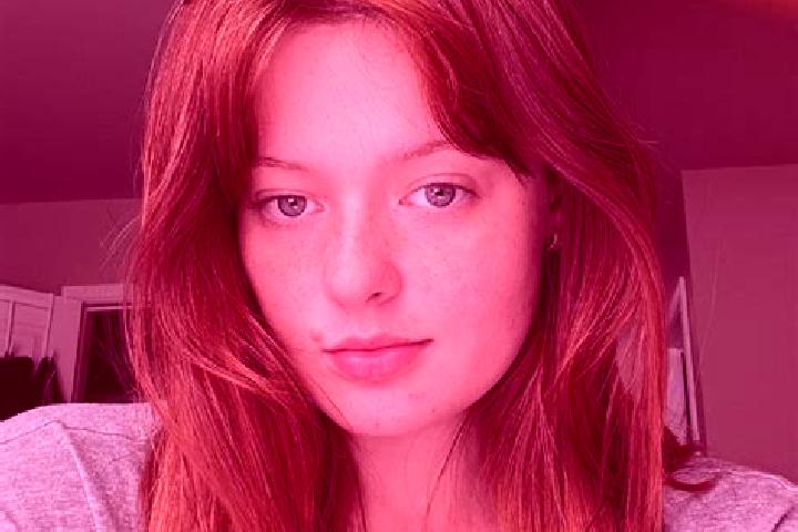 Layla, 22, a auburn dark-eyed european companion based in Bundaberg North. Offering Party Girl, Prostate Massage, Dinner Date, A-Level. Available for incall ...