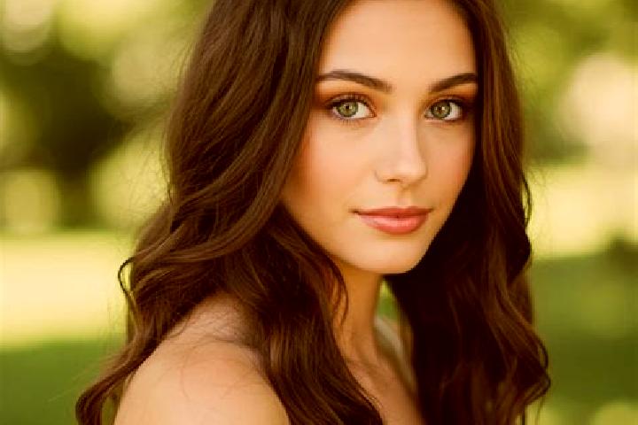 Layla, 22, a black hazel-eyed mediterranean companion based in Lederhose. Offering Dinner Date, Prostate Massage, Party Girl, Deep French Kissing, Domination...