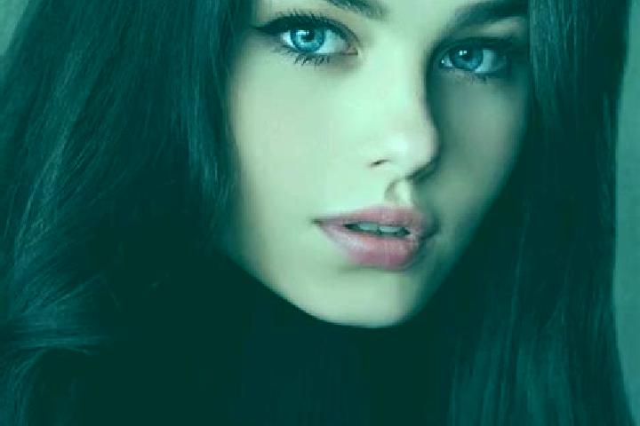 Layla, 22, a chestnut blue-eyed slavic companion based in Coronation. Offering BDSM, Overnight, Domination, Dinner Date, 69. Available for incall and outcall...