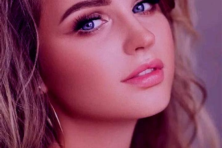 Layla, 22, a dark blonde blue-eyed european companion based in Yaltzi Tres Lagunas. Offering Domination, Tantra, Deep French Kissing. Available for incall an...