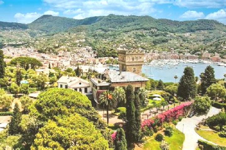 Layla, 22 — Escort in Cantalupo Ligure, Italy