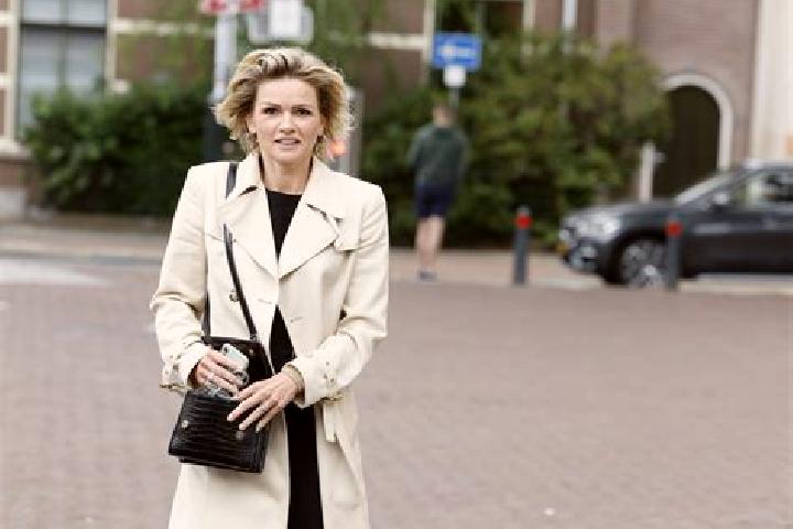 Layla, 22 — Escort in Oentsjerk, Netherlands