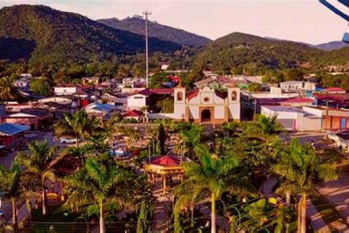 Layla, 22 — Escort in Taulabe, Honduras