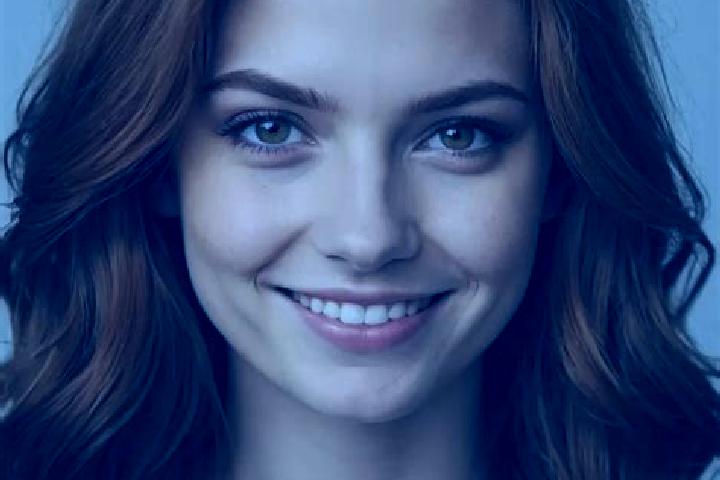 Layla, 23, a auburn hazel-eyed european companion based in Awoshi. Offering Overnight, Duos, Couples. Available for incall and outcall, day and evening dates.