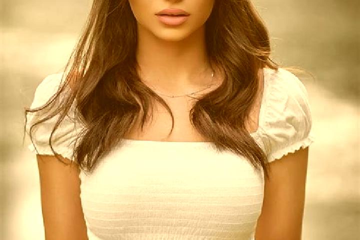 Layla, 23, a brunette brown-eyed slavic companion based in Krymne. Offering OWO, GFE, Fetish. Available for incall and outcall, day and evening dates.