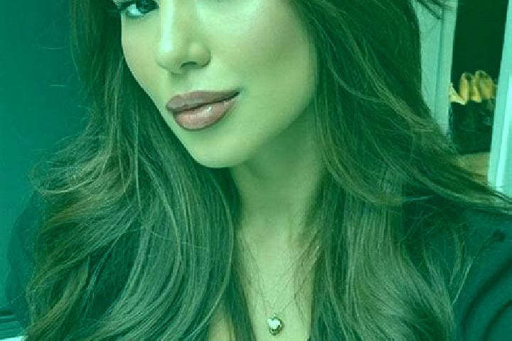 Layla, 23, a chestnut brown-eyed latina companion based in Cambara. Offering Massage, BDSM, Couples. Available for incall and outcall, overnight bookings ava...