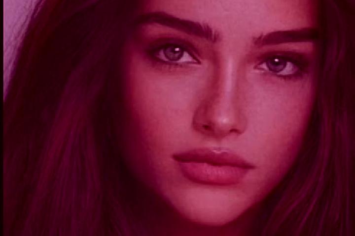 Layla, 23, a chestnut grey-eyed caucasian companion based in Grana. Offering Dinner Date, Couples, A-Level. Available for incall and outcall, day and evening...
