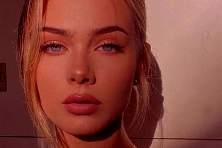 Layla, 23, a dark blonde grey-eyed european companion based in Asera. Offering CIM, Party Girl, A-Level, Girlfriend Experience, GFE. Available for incall and...