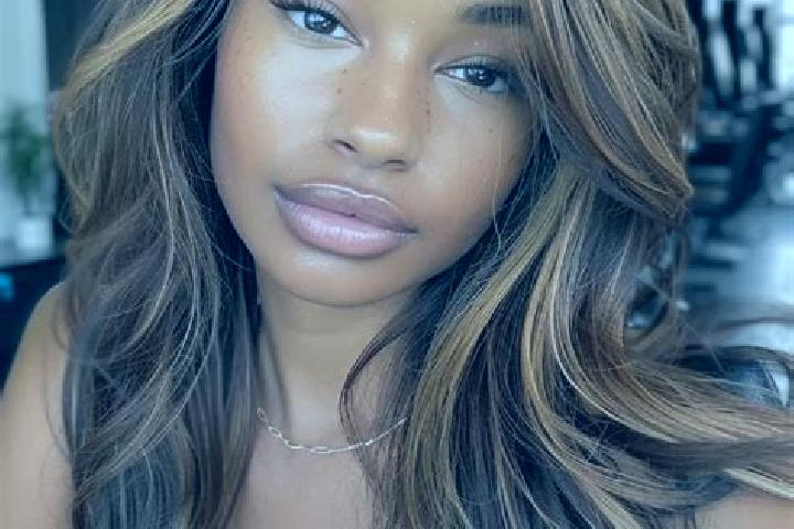 Layla, 23, a dark blonde hazel-eyed mixed companion based in Folia. Offering A-Level, Couples, CIM. Available for incall and outcall, day and evening dates.