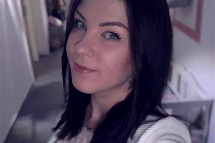 Layla, 23 — Escort in Alsleben, Germany