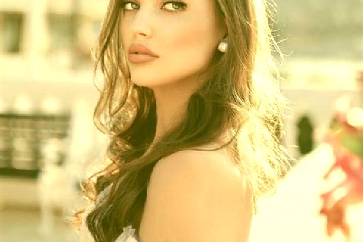 Layla, 23 — Escort in Bacu, Romania