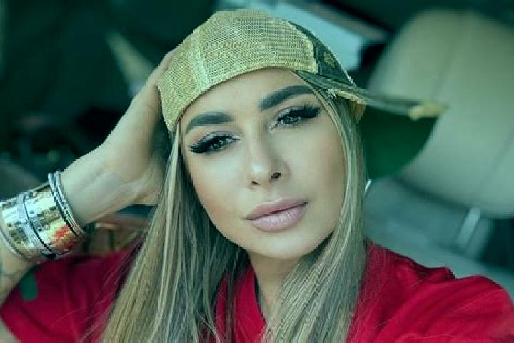 Layla, 23 — Escort in Caporal Alexa, Romania