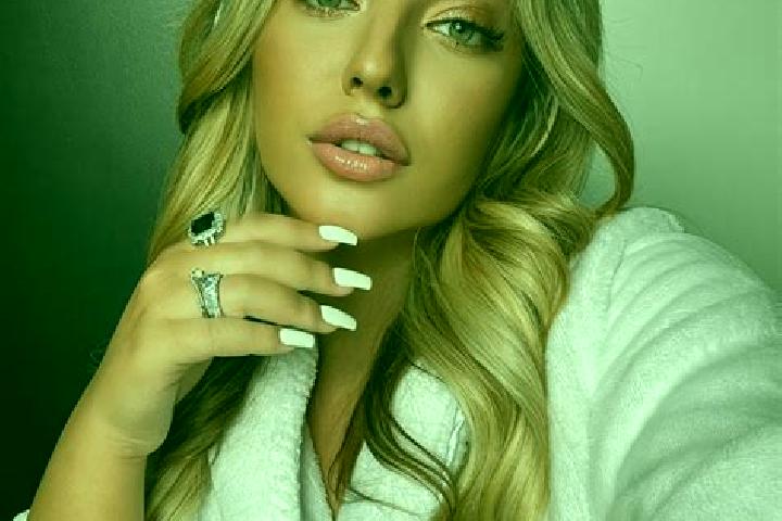 Layla, 23 — Escort in Pischchana, Ukraine