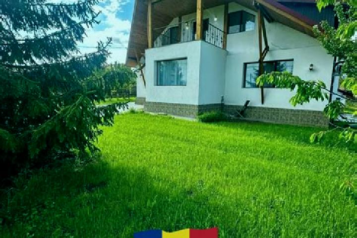 Layla, 23 — Escort in Scorteni, Romania