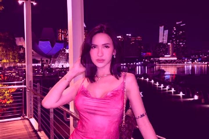 Layla, 23 — Escort in The Leap, Australia