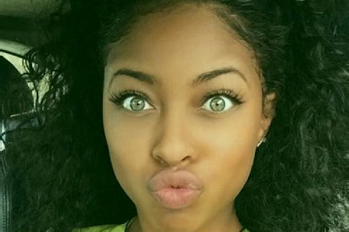 Layla, 24, a black green-eyed ebony companion based in Zakarekro. Offering Travel Companion, Party Girl, Dinner Date, OWO. Available for incall and outcall, ...