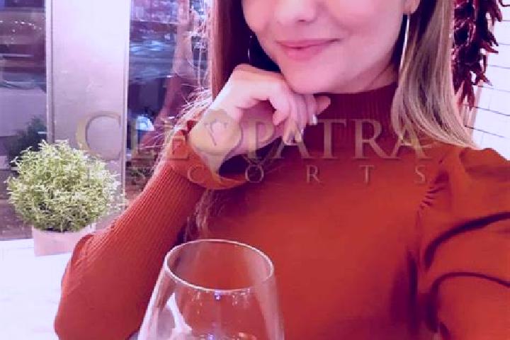 Layla, 24, a blonde grey-eyed latina companion based in Vintrie. Offering Overnight, Domination, Couples, Striptease, Party Girl. Available for incall and ou...