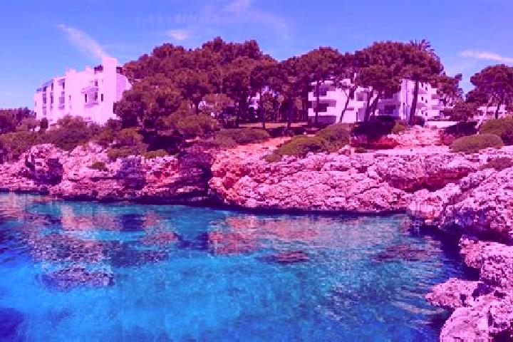 Layla, 24 — Escort in Cala d Or, Spain