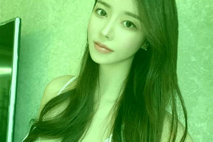 Layla, 24 — Escort in Hukeng, China