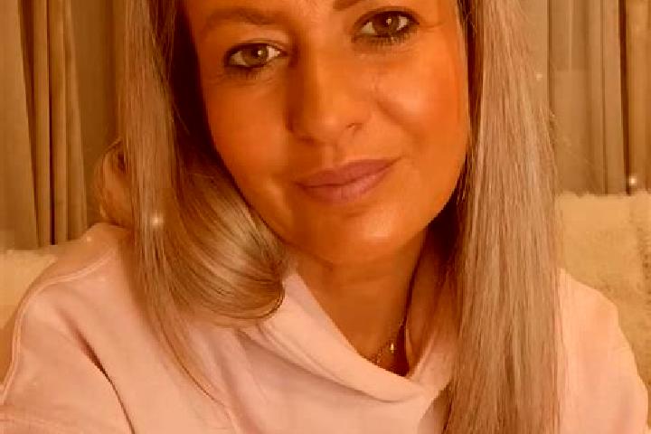 Layla, 24 — Escort in Orodel, Romania