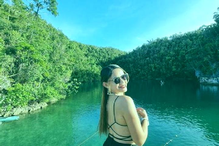 Layla, 24 — Escort in Salunayan, Philippines