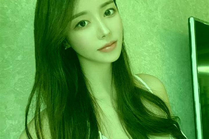 Layla, 24 — Escort in Zhedao, China